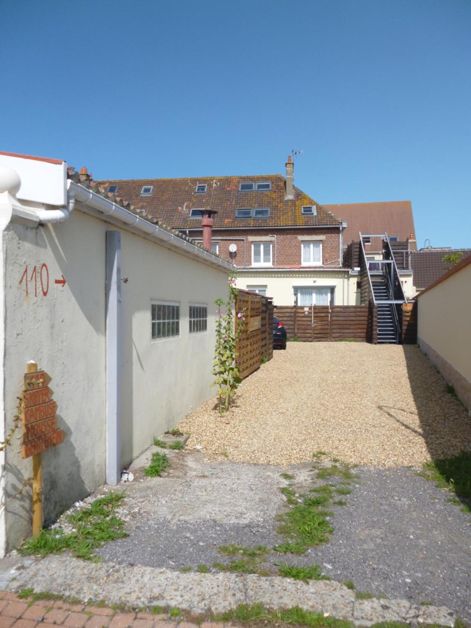 Gentlemen Appartement Au Premier Etage A 50 Metres De La Mer Sangatte Bagian luar foto